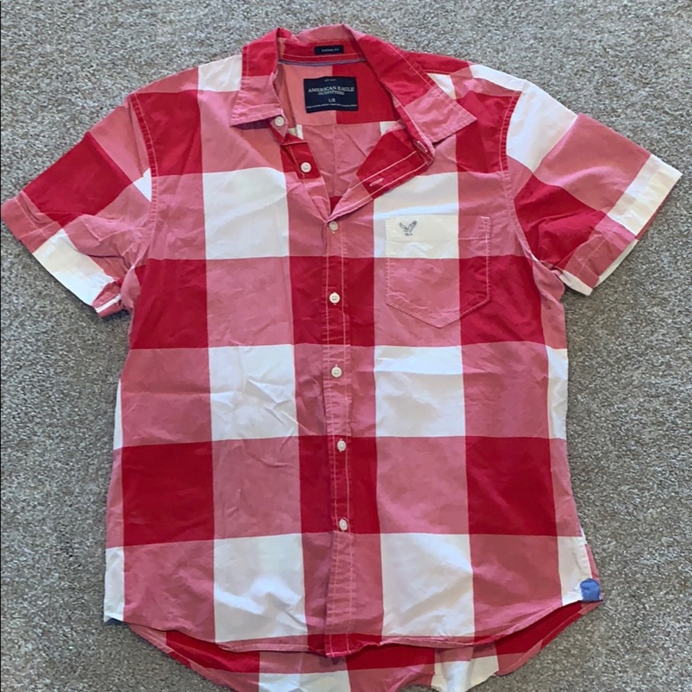 American Eagle Men’s Plaid Button Down